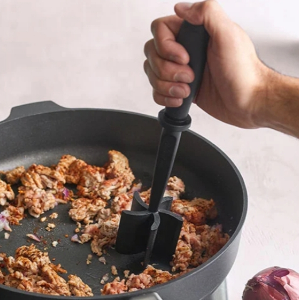 NIB Pampered Chef Mix 'N Chop Made in USA #2583